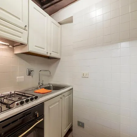 Giubbonari 23 - Fromhometorome Apartmán