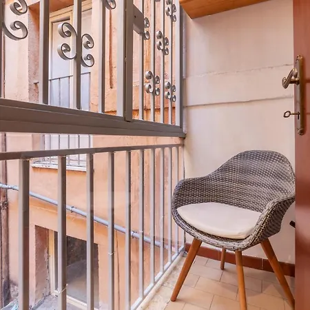 Apartmán Giubbonari 23 - Fromhometorome *