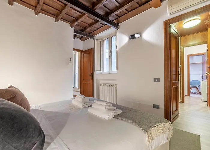 Apartment Giubbonari 23 - Fromhometorome