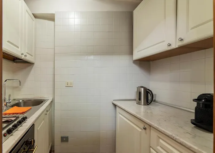 Giubbonari 23 - Fromhometorome