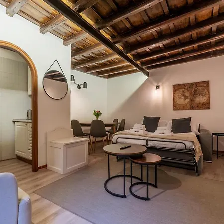 Giubbonari 23 - Fromhometorome Apartmán Řím