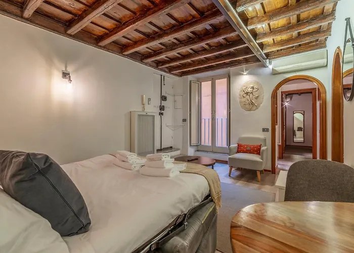 Giubbonari 23 - Fromhometorome Apartmán